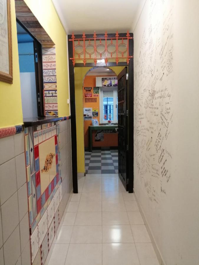 Lagos Central Hostel Экстерьер фото