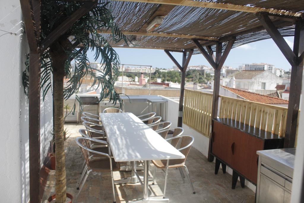 Lagos Central Hostel Экстерьер фото