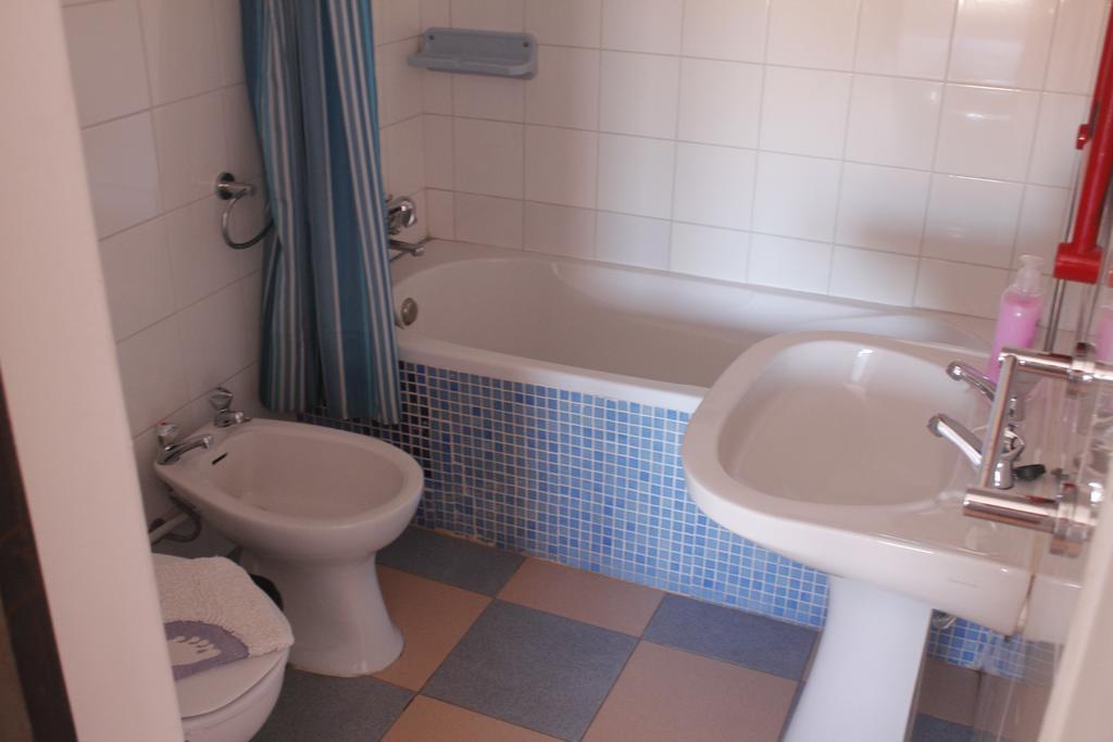 Lagos Central Hostel Экстерьер фото