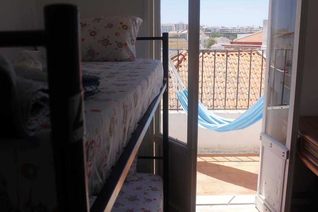 Lagos Central Hostel Экстерьер фото